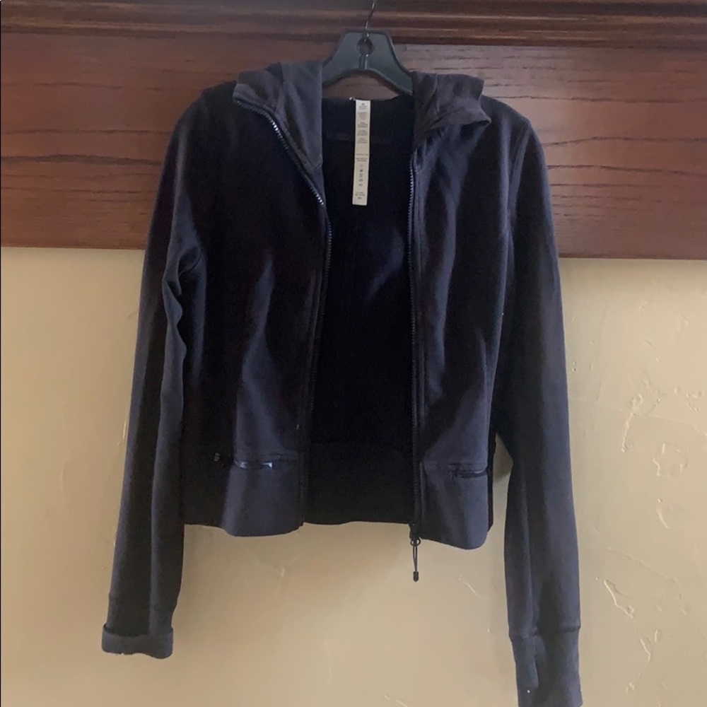 Lululemon black cotton cropped jacket